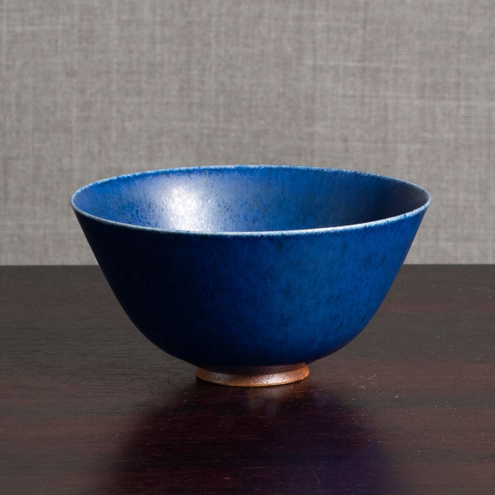 Eva Staehr Nielsen for Saxbo, Denmark, unique stoneware bowl with blue haresfur glaze M5603