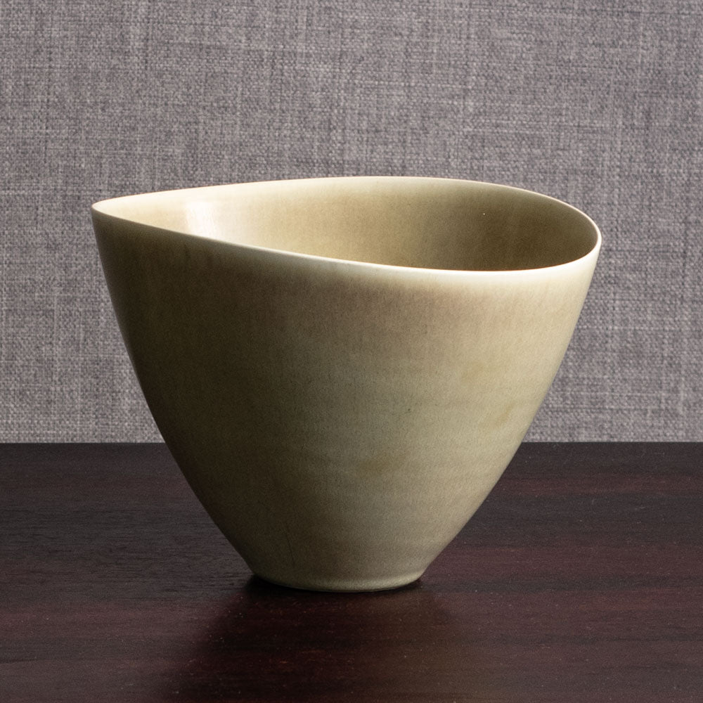 Per Linnemann-Schmidt at Palshus, Denmark, stoneware vase with olive glaze M5410