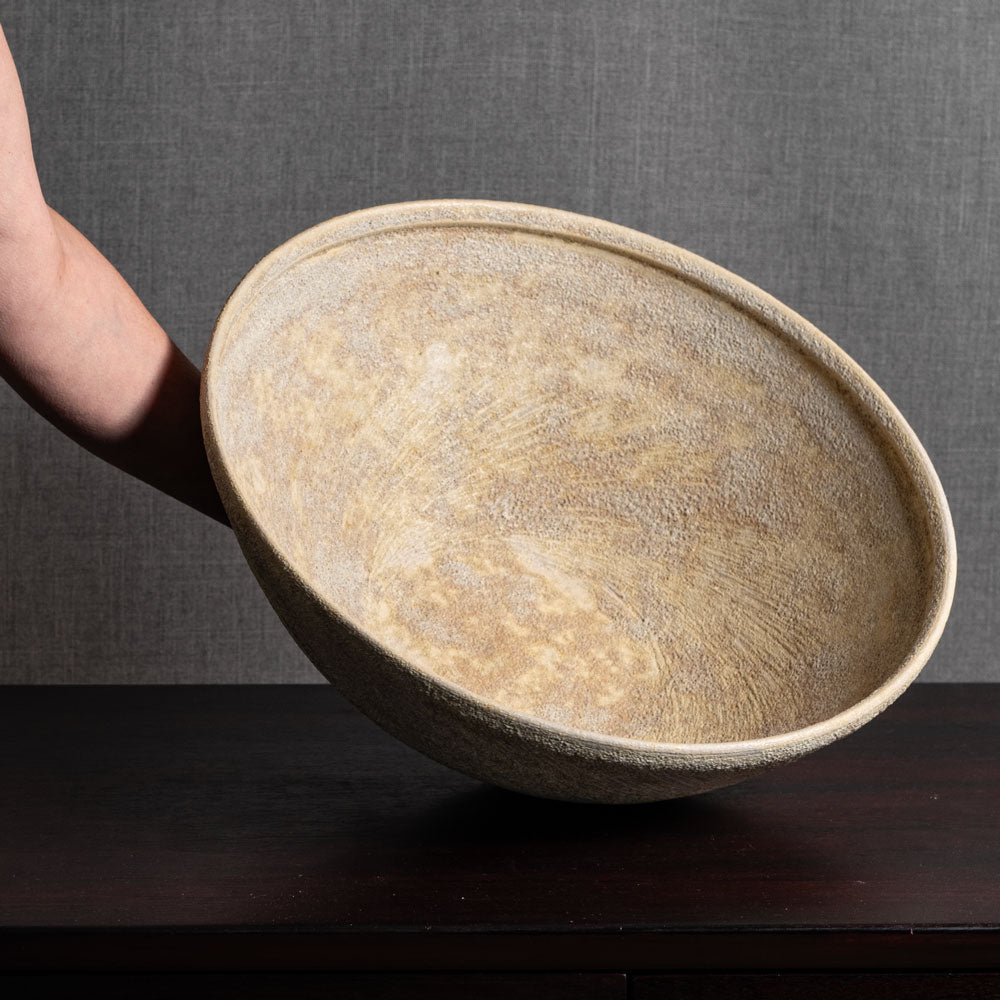 Chris Carter, UK, unique large stoneware bowl with oatmeal glaze M4321