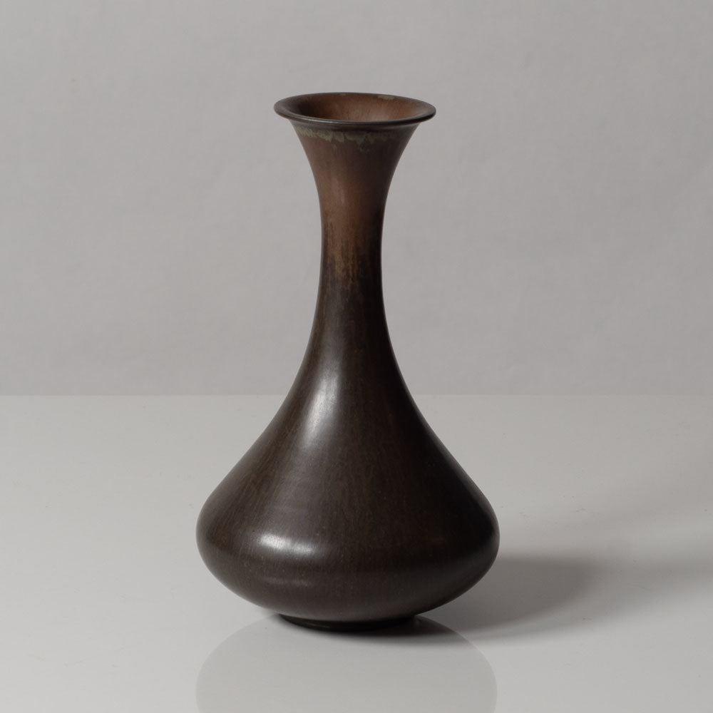 Gunnar Nylund for Rorstrand, Sweden, stoneware vase withe dark brown glaze J1199