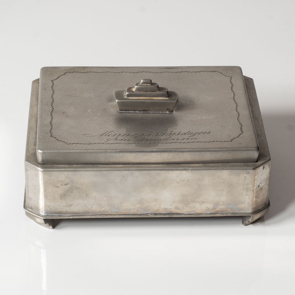 Swedish art deco pewter box L3360