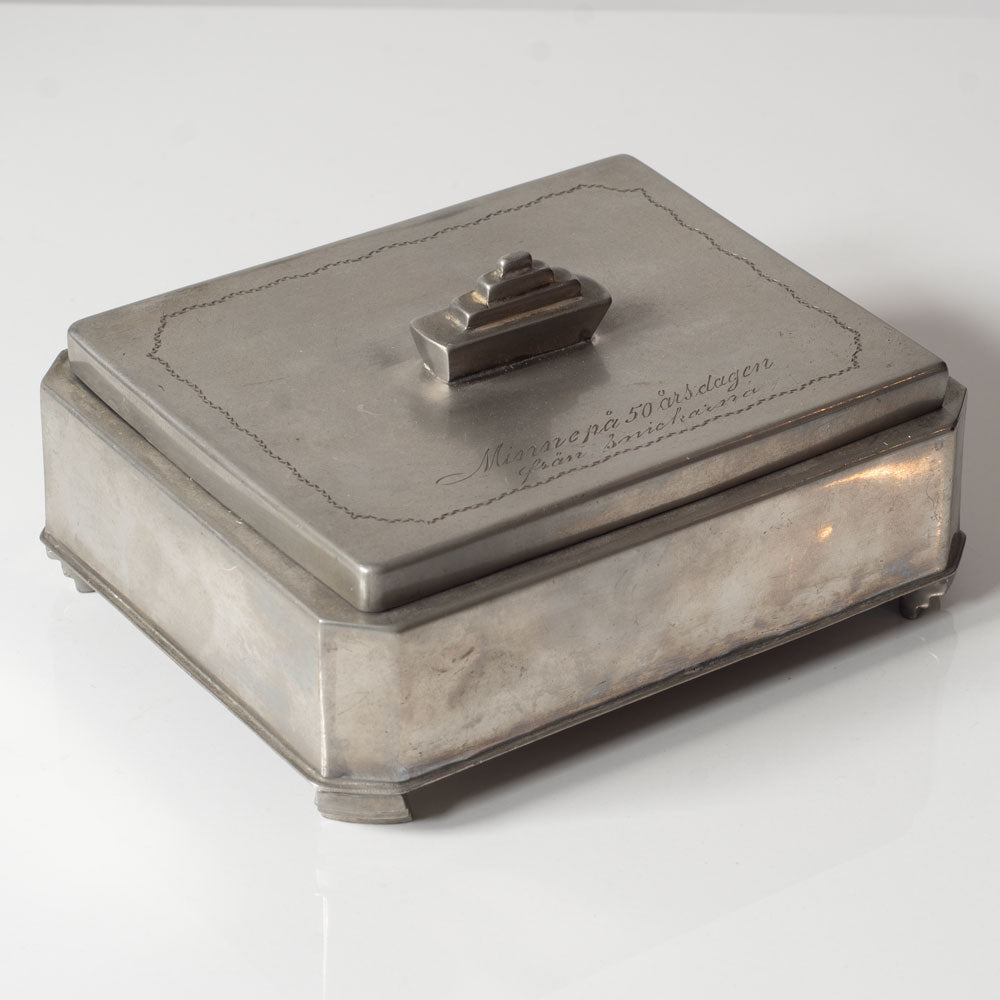 Swedish art deco pewter box L3360