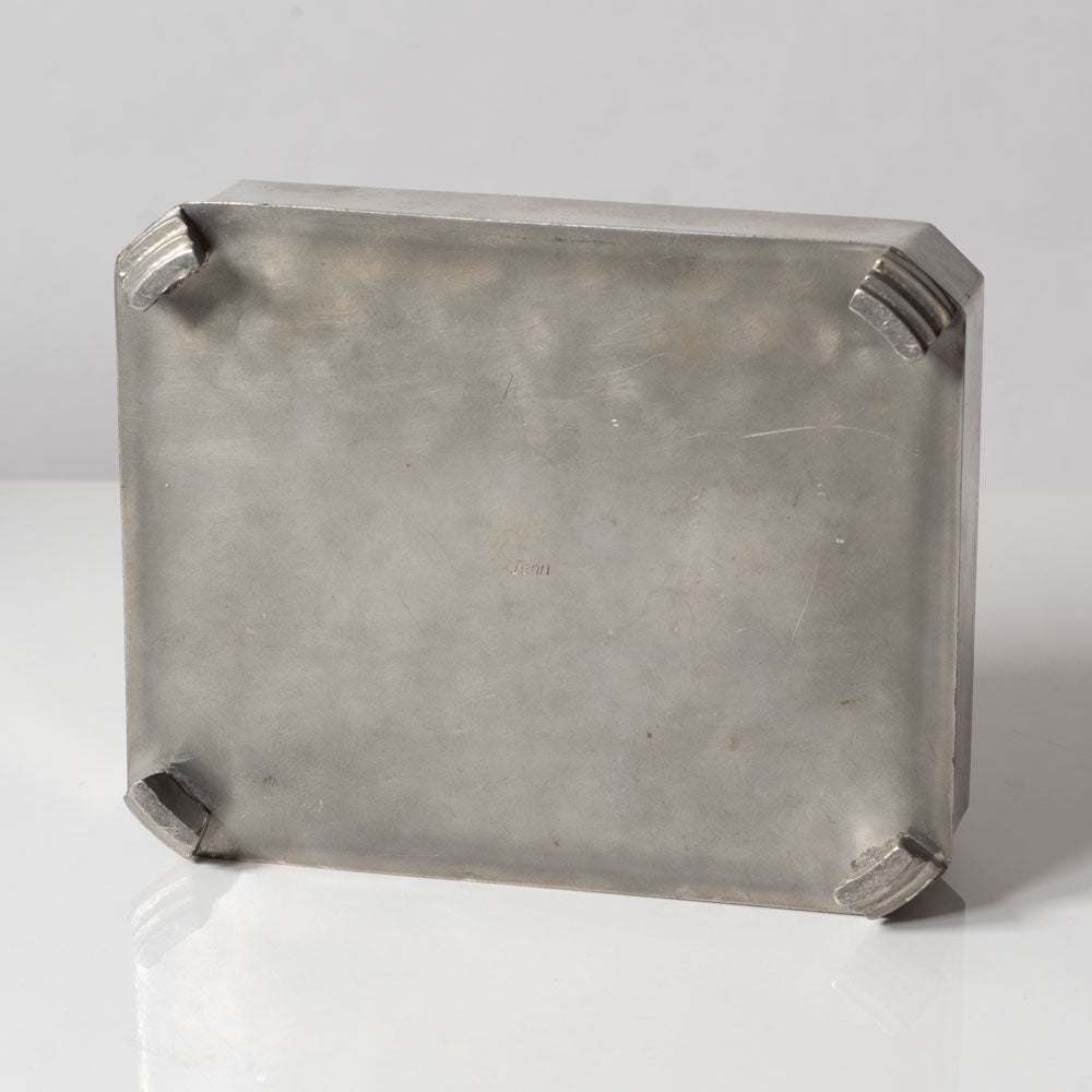 Swedish art deco pewter box L3360