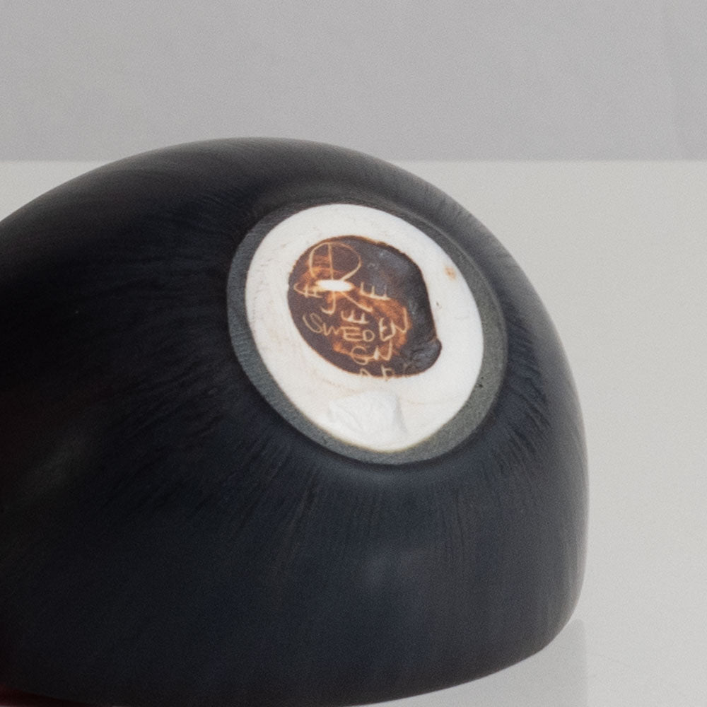 Gunnar Nylund for Rorstrand, Sweden, ceramic elliptical bowl with black haresfur glaze L3345