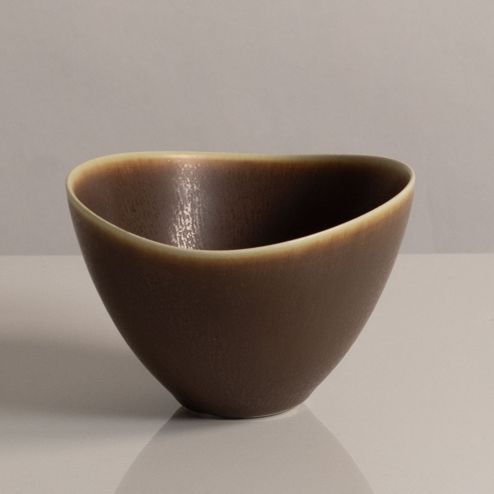 Per Linnemann-Schmidt at Palshus, Denmark, stoneware ovoid bowl with brown glaze L3567