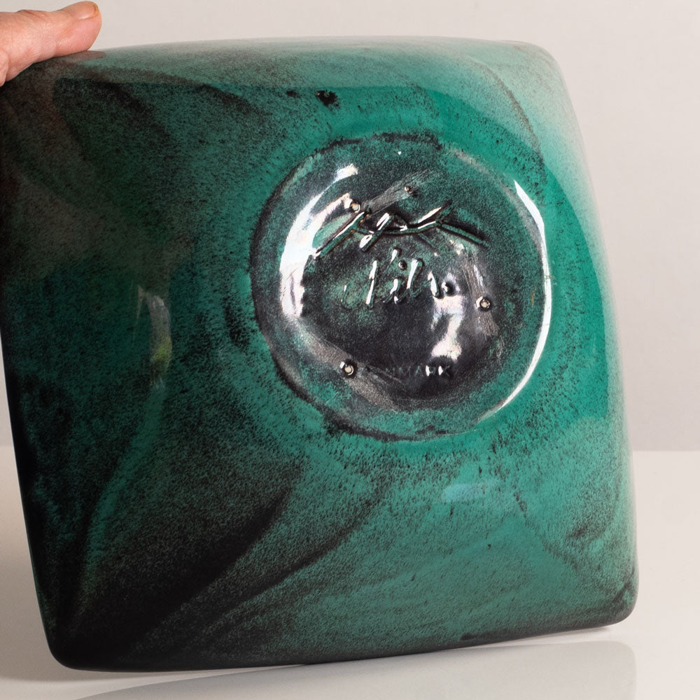 Nils Kahler for Kähler Keramik, Denmark, earthenware bowl with black and green glaze M5575