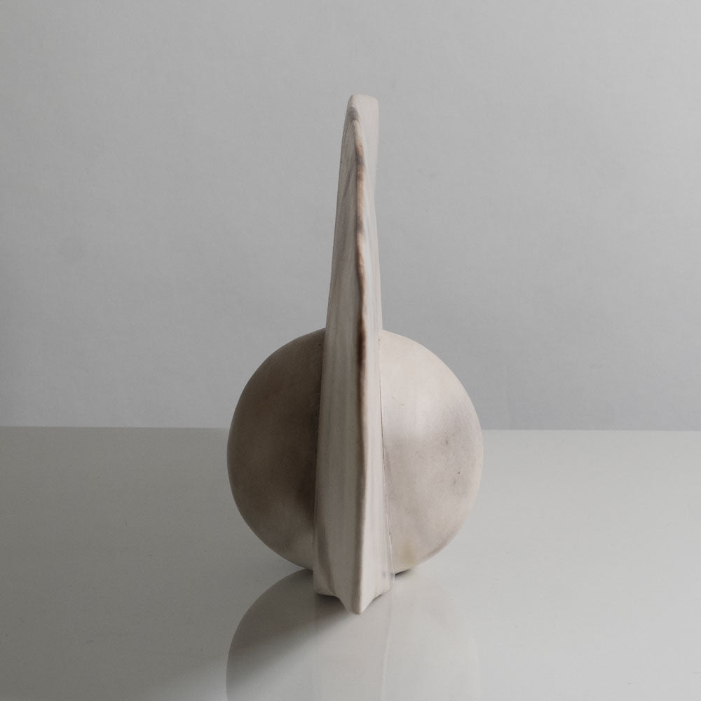 Antonia Salmon, UK, burnished, wood fired sculpture M4313