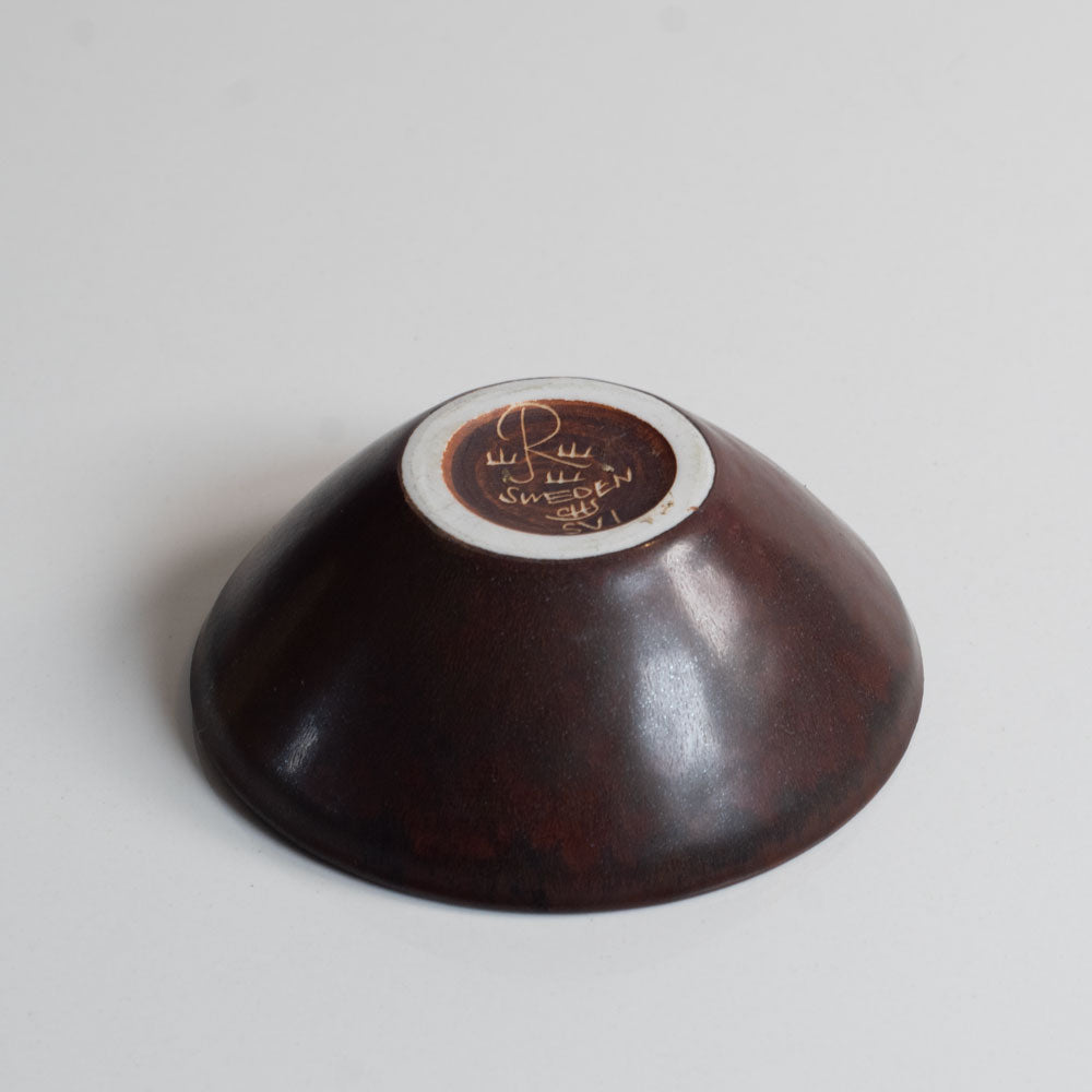 Carl Harry Stålhane for Rörstrand, Sweden, small bowl with red haresfur glaze M5540