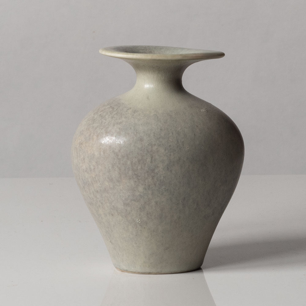 Gunnar Nylund for Rörstrand, Sweden, small vase with off-white glaze K2922