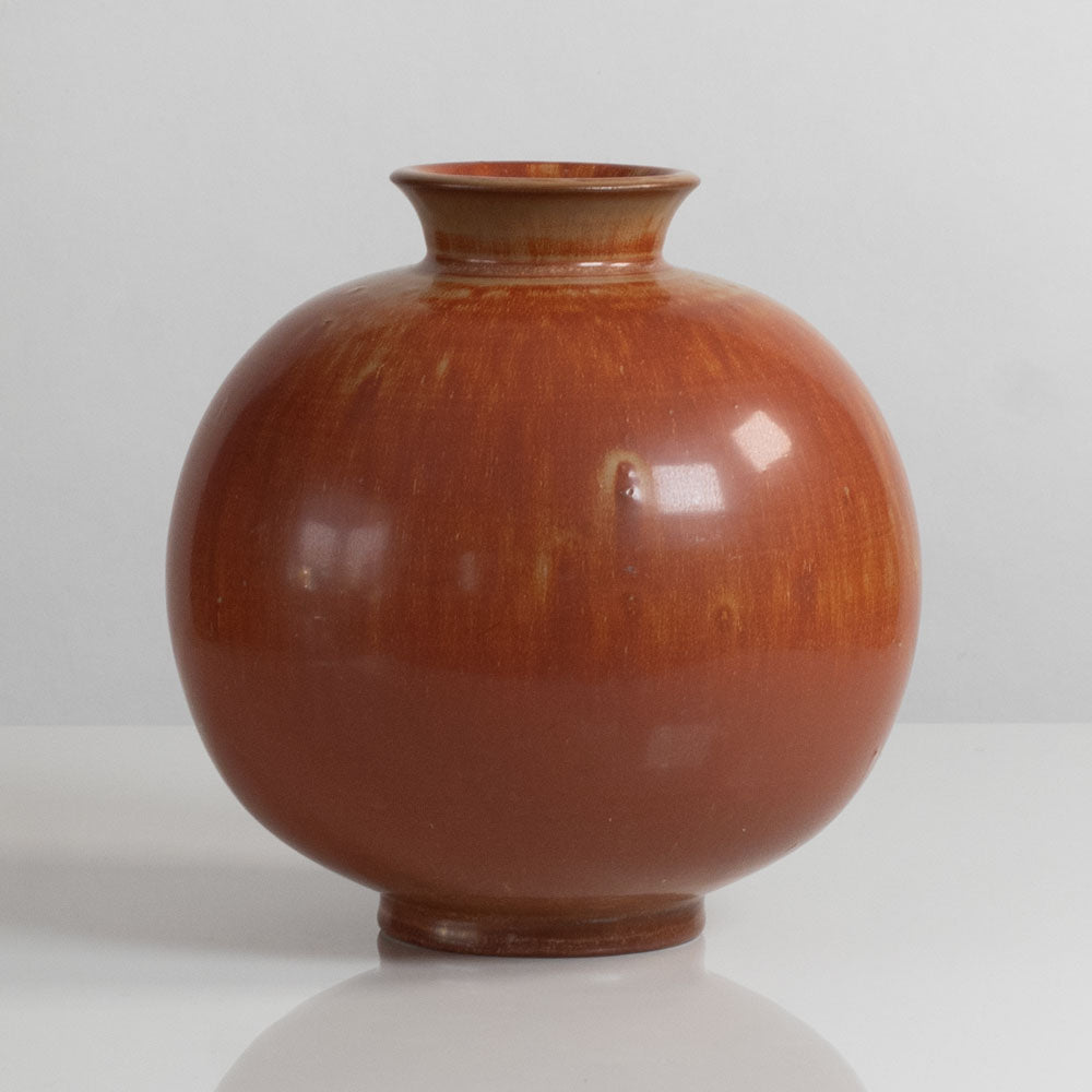 Gunnar Nylund for Rörstrand, Sweden, large round stoneware vase with golden brown glaze M5518