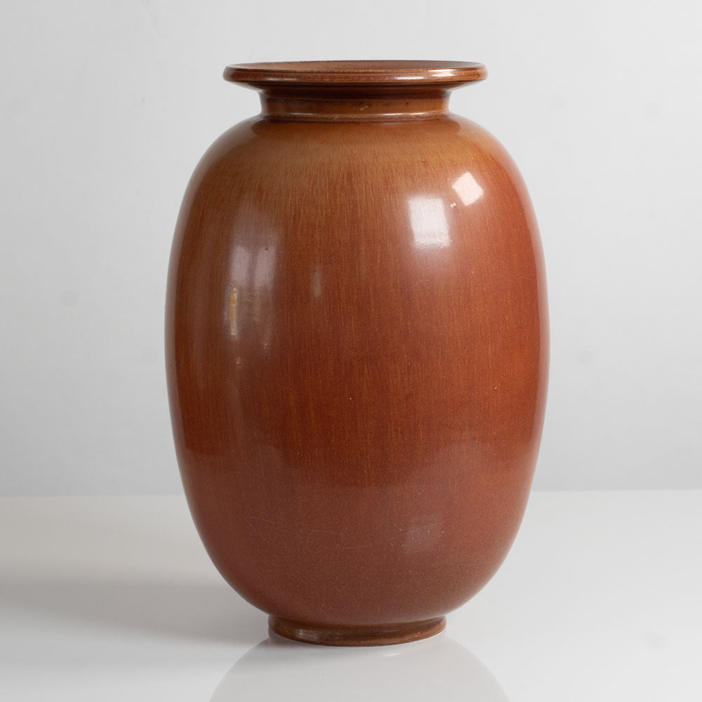 Gunnar Nylund for Rörstrand, Sweden, large stoneware vase with golden brown glaze M5709