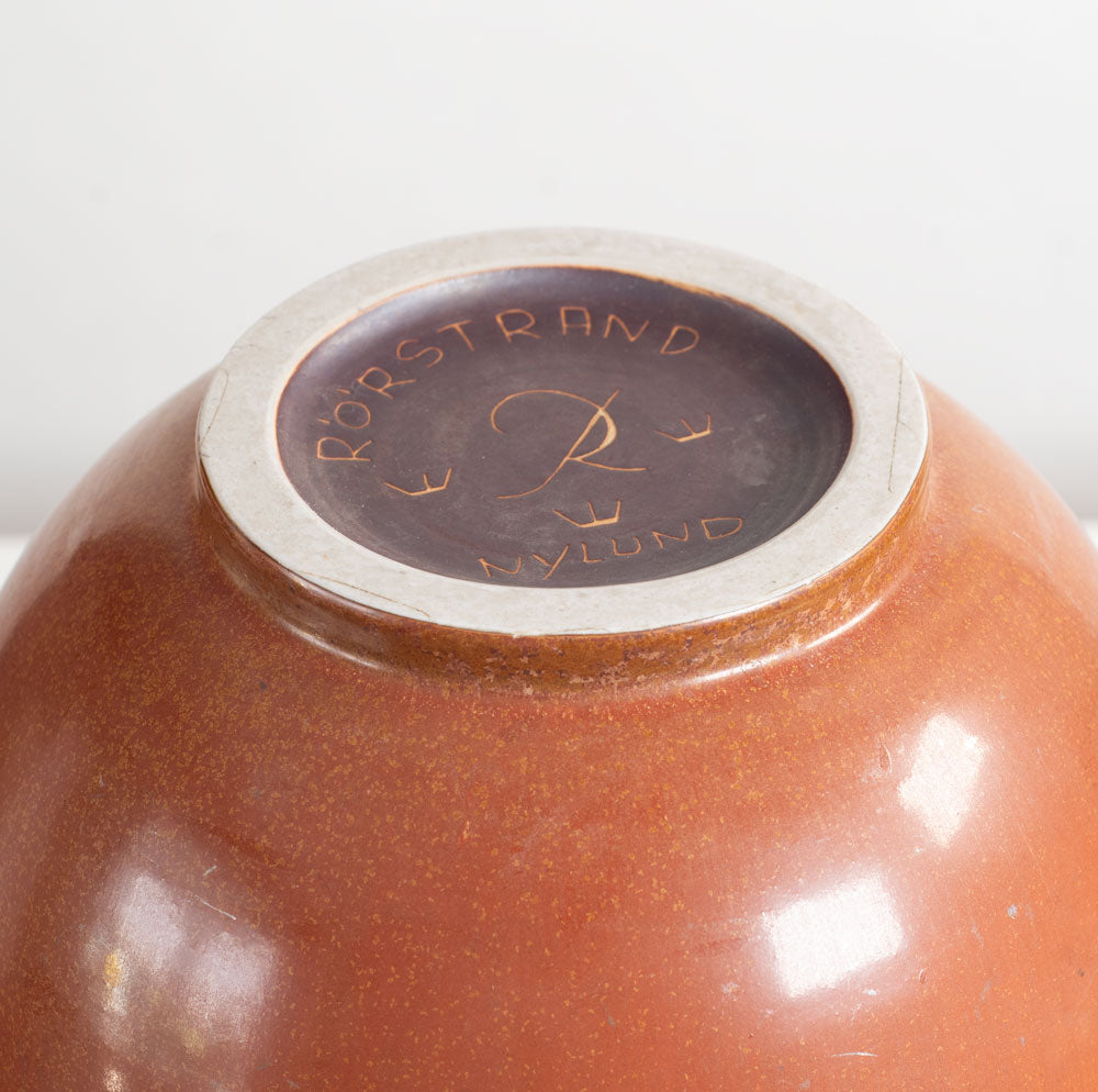 Gunnar Nylund for Rörstrand, Sweden, large stoneware vase with golden brown glaze M5709