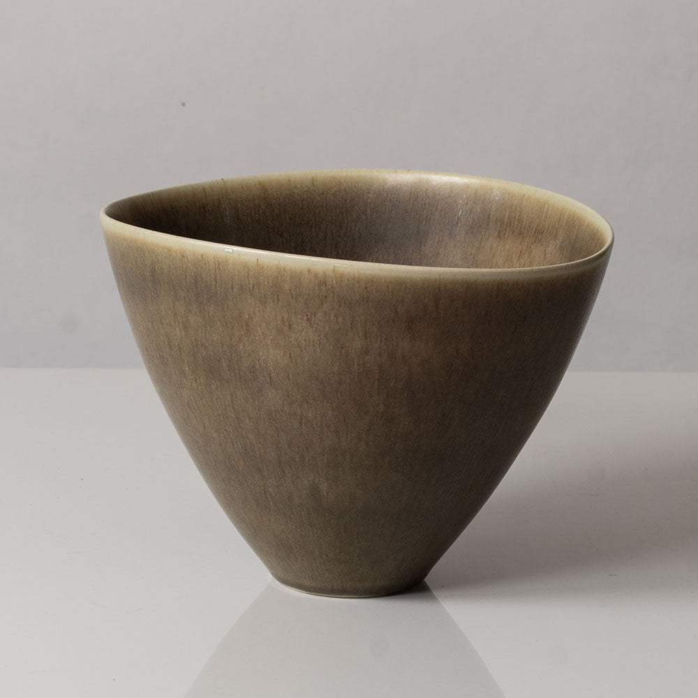 Per Linnemann-Schmidt at Palshus, Denmark, stoneware vase with brown glaze L3566