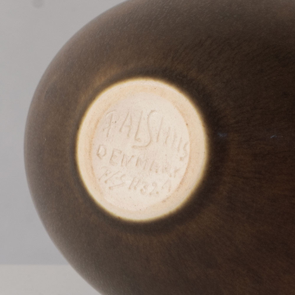 Per Linnemann-Schmidt for Palshus, Denmark, stoneware vase with brown haresfur glaze L3568