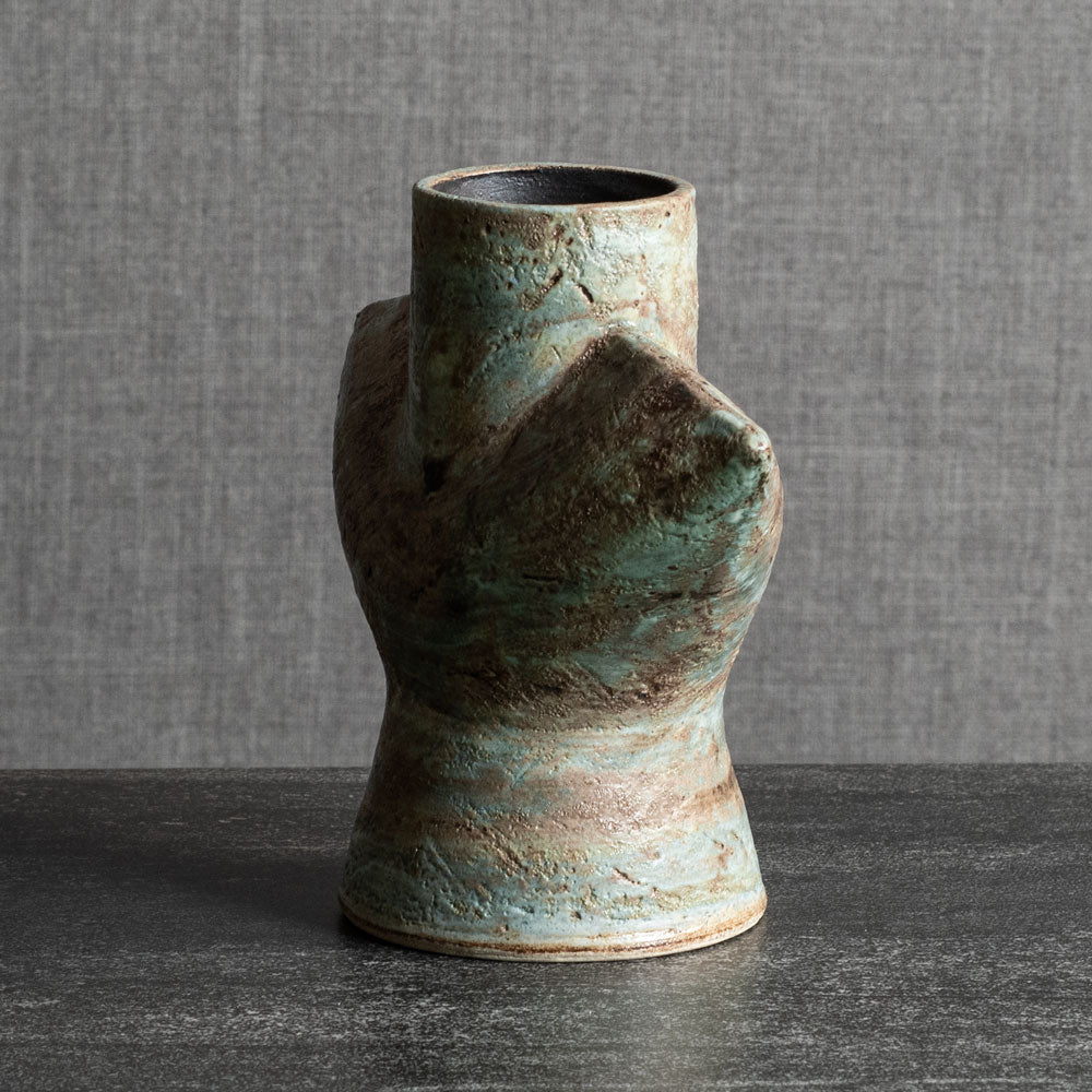 Chris Carter, UK, unique stoneware vase with matte gray glaze M4325