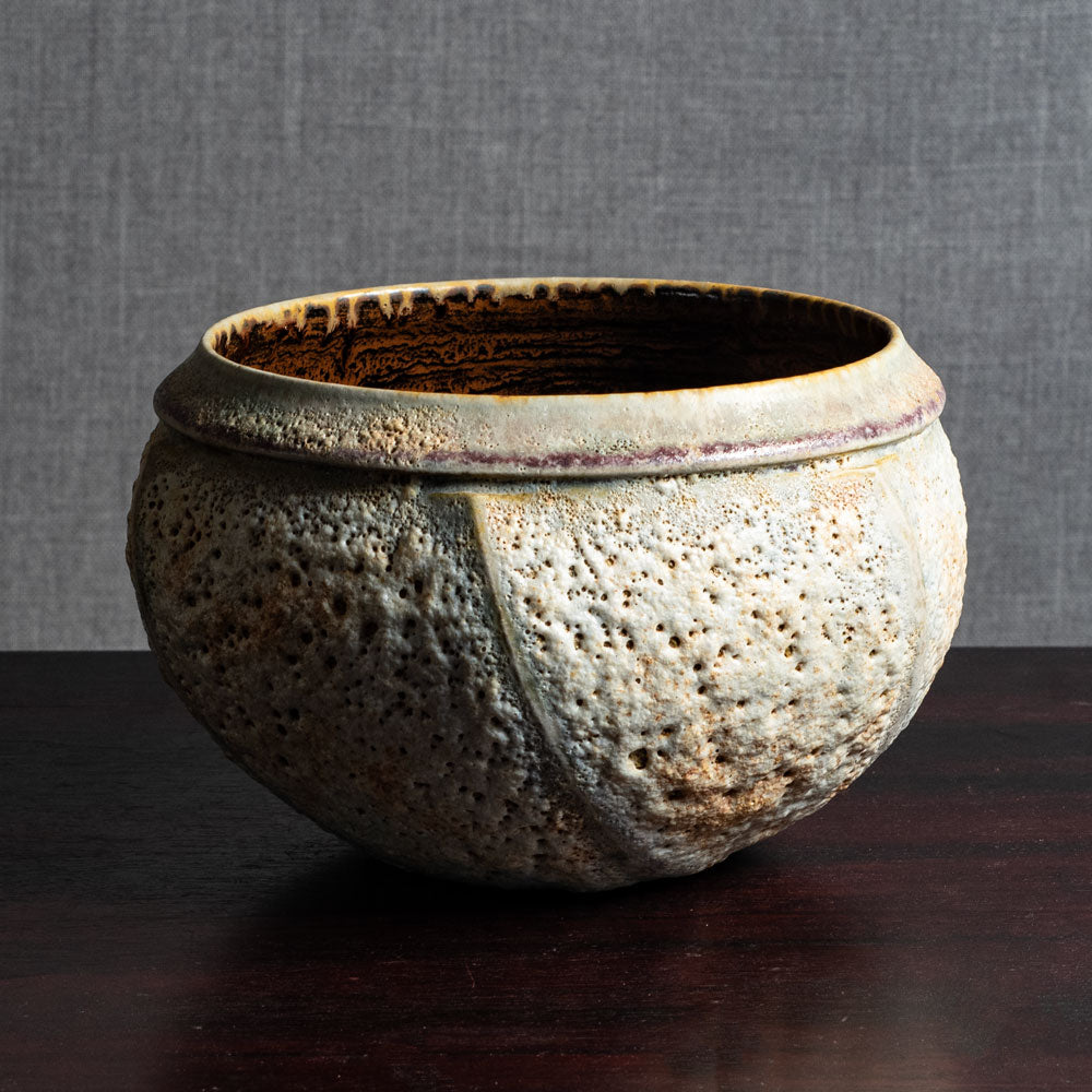 Chris Carter, UK, unique stoneware bowl with volcanic glaze M4318