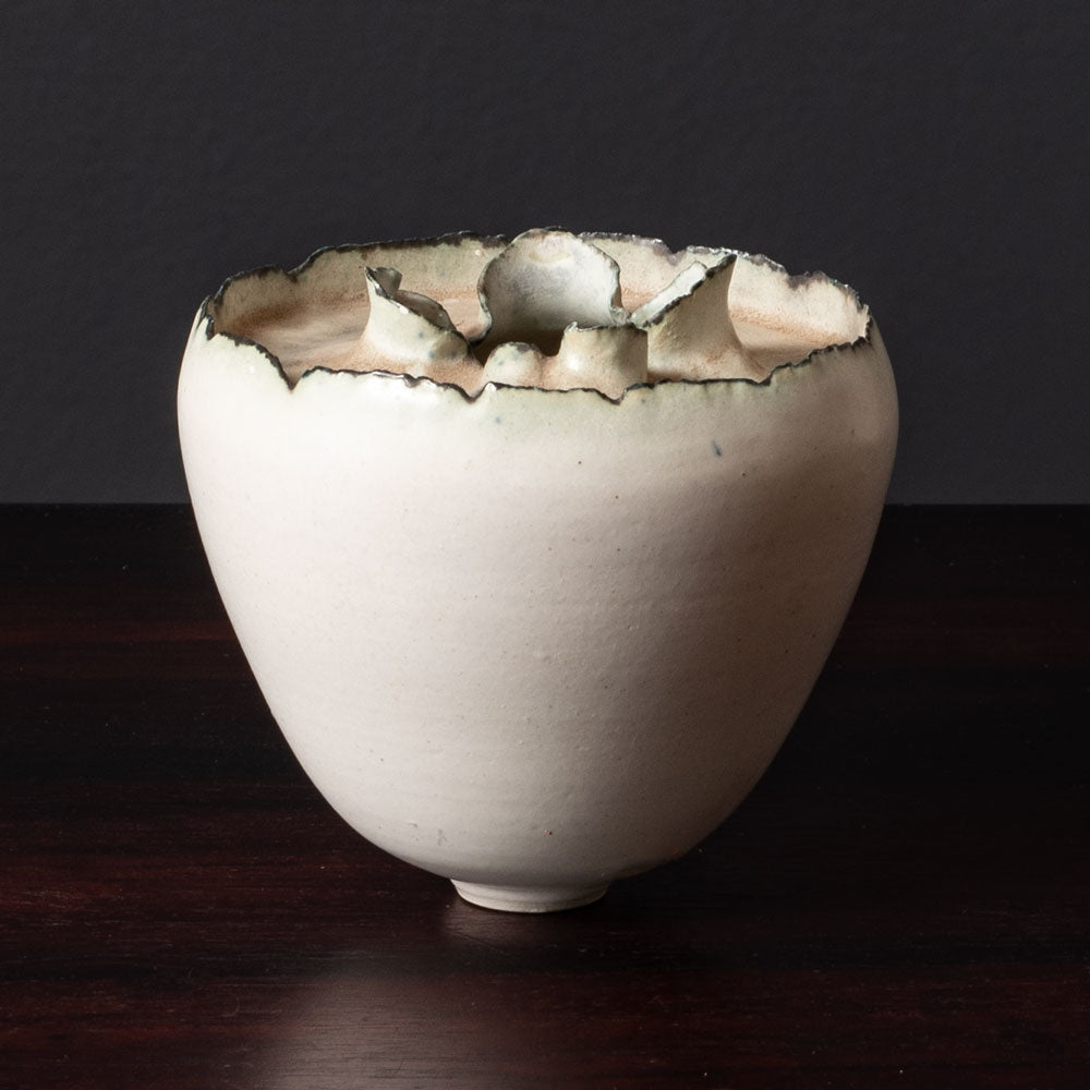 Deirdre Burnett, own studio, frilled sculptural vessel K2164