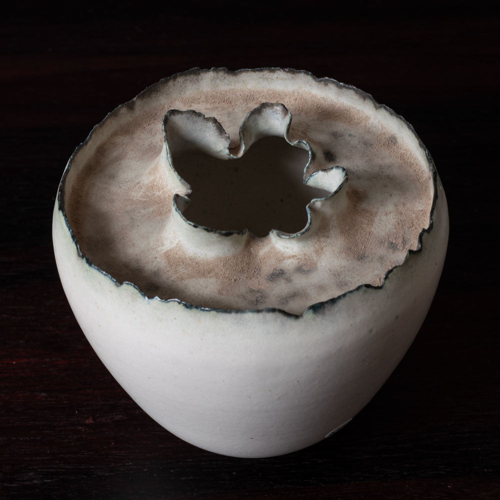 Deirdre Burnett, own studio, frilled sculptural vessel K2164