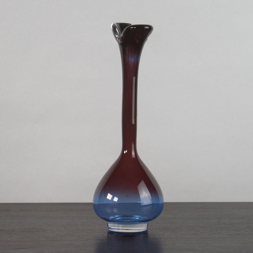 Nils Landberg for Orrefors, Sweden, long necked bud vase J1602