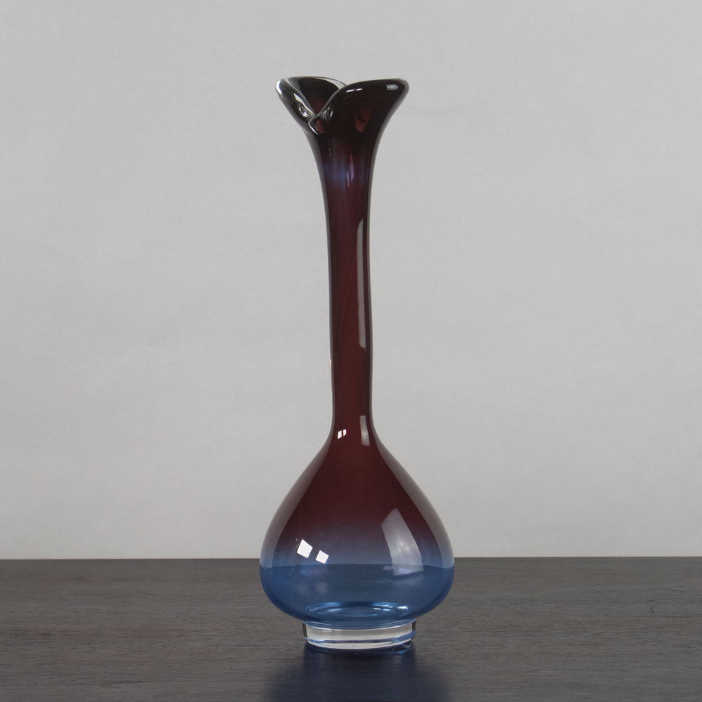 Nils Landberg for Orrefors, Sweden, long necked bud vase J1602