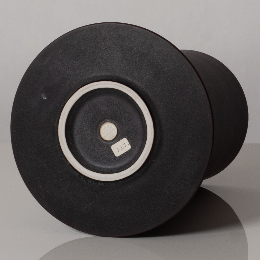 Ursula Scheid, Germany, unique stoneware vase with dark brown glaze K2863