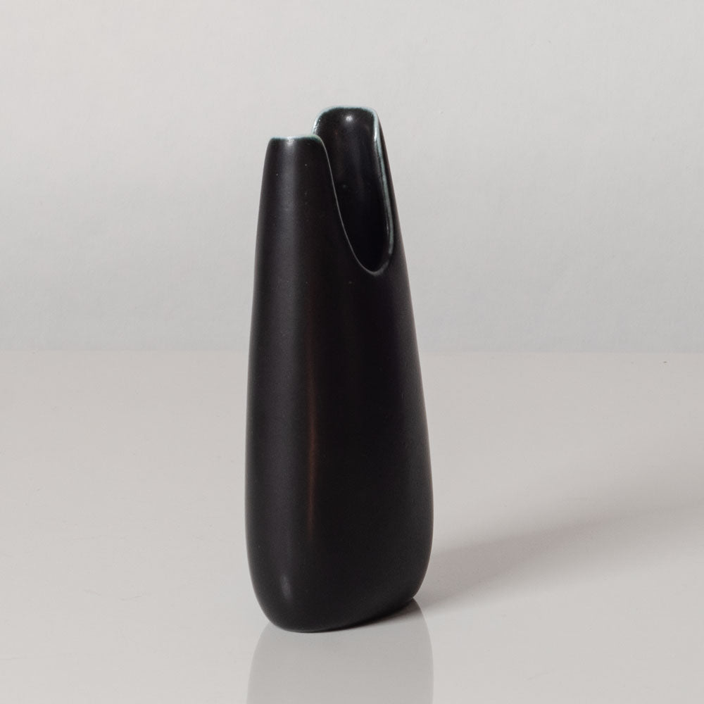Gunnar Nylund for Rorstrand, black Caolina vase J1716
