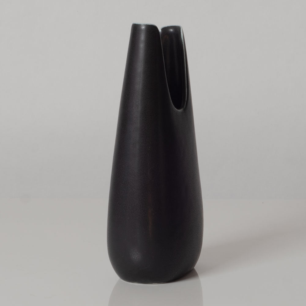 Gunnar Nylund for Rorstrand, black Caolina vase H1154