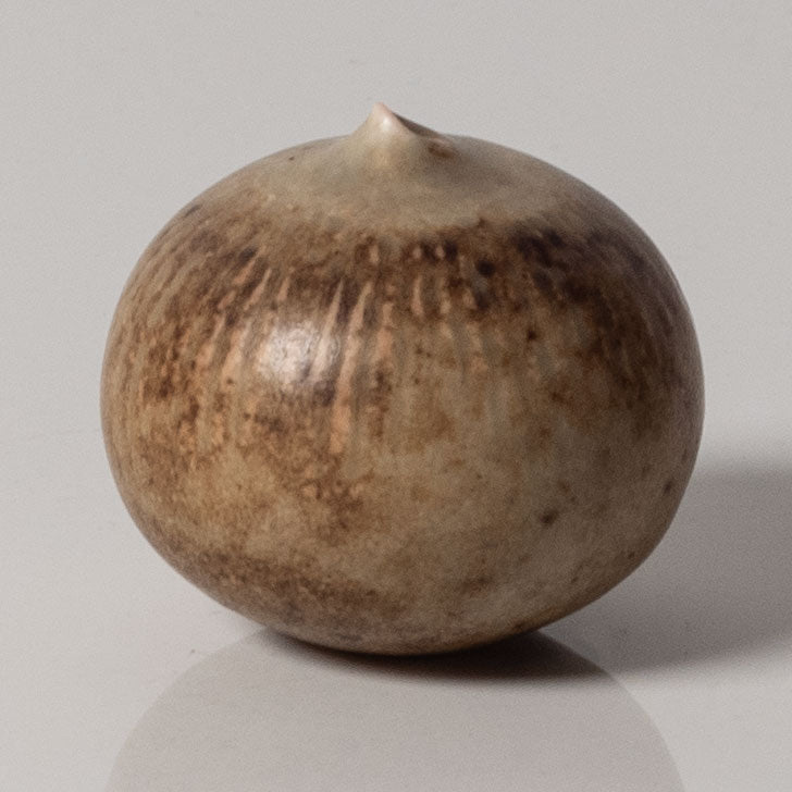 Gerald Weigel, own studio, Germany, miniature stoneware vase with pale brown glaze K2878