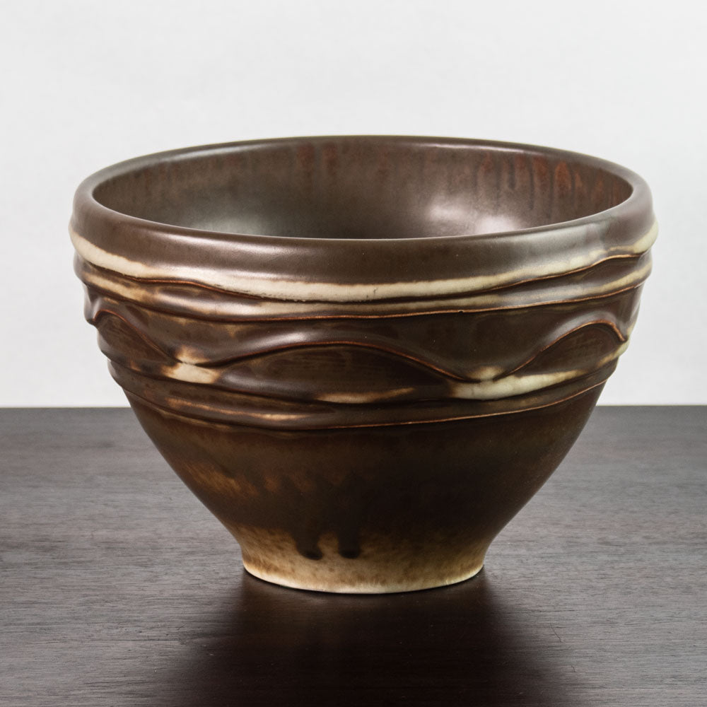 Ebbe Sadolin for Bing & Grondahl, bowl with brown glaze H1433