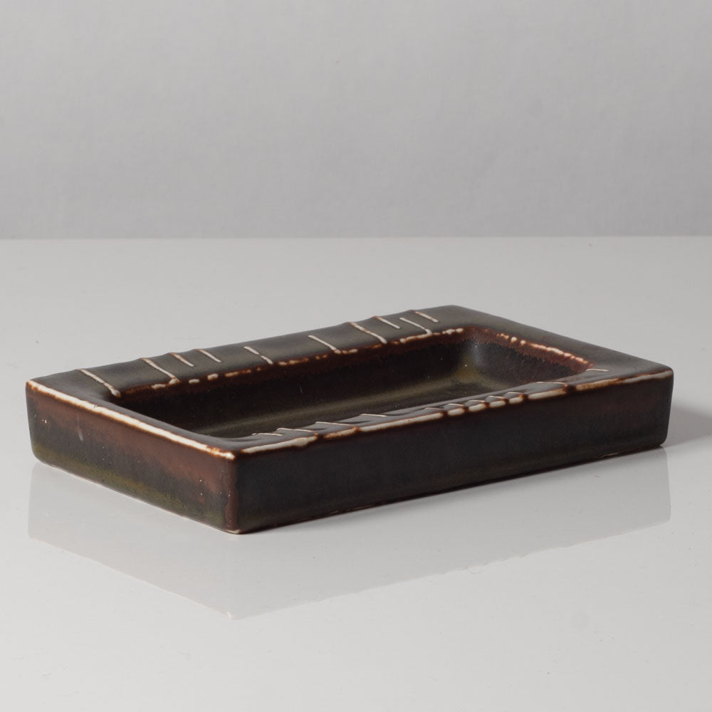 Carl Harry Stålhane for Rörstand, Sweden, rectangular stoneware dish with brown glazes L3420