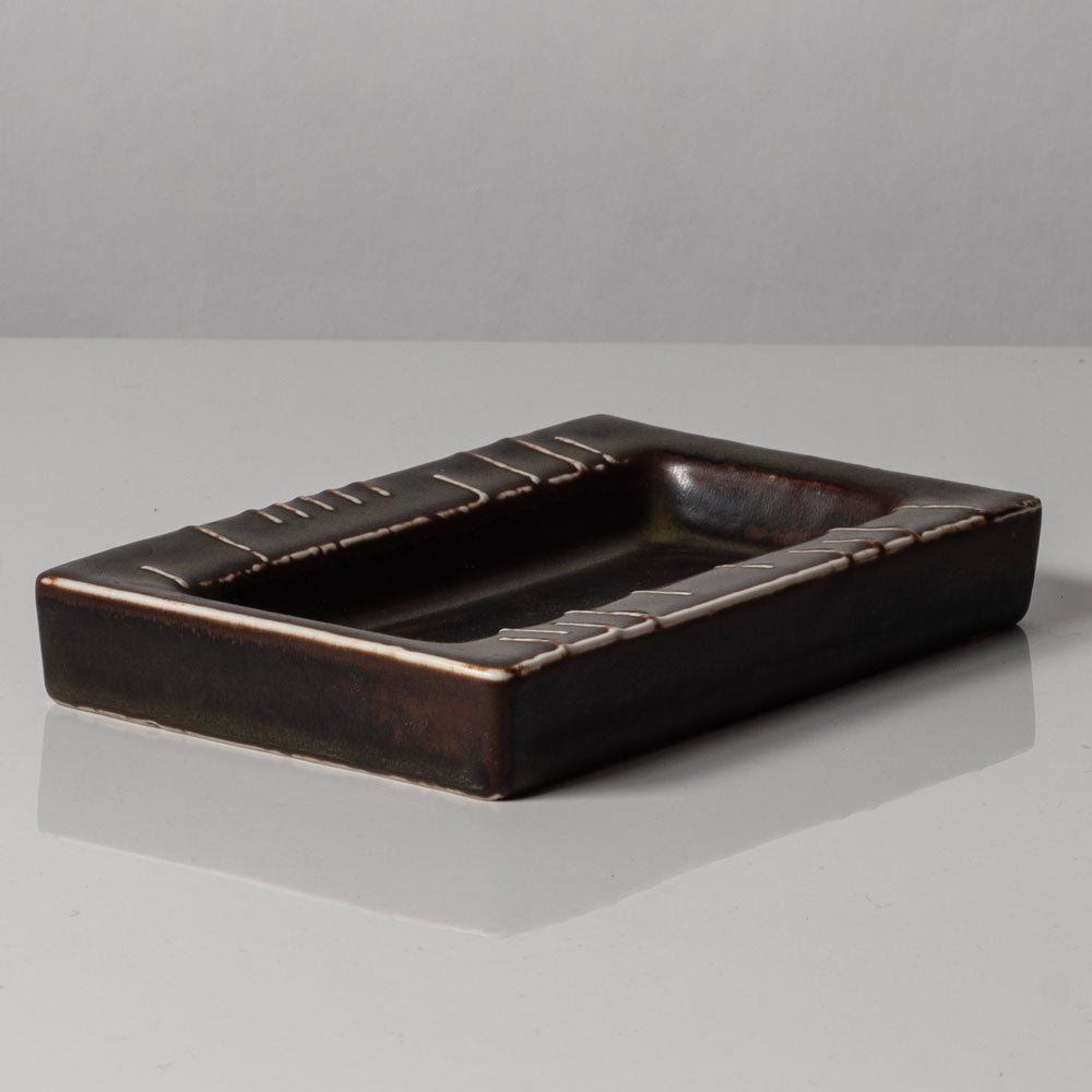 Carl Harry Stålhane for Rörstand, Sweden, rectangular stoneware dish with brown glazes L3420
