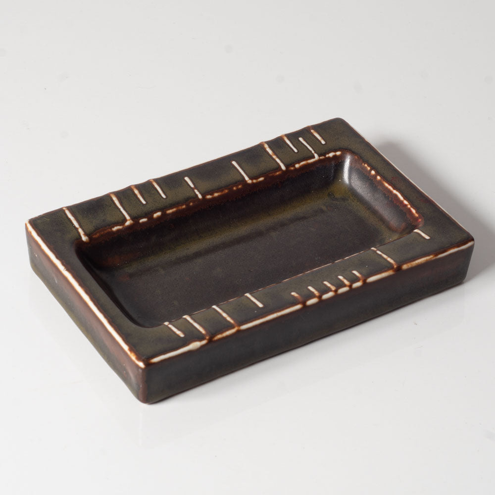 Carl Harry Stålhane for Rörstand, Sweden, rectangular stoneware dish with brown glazes L3420