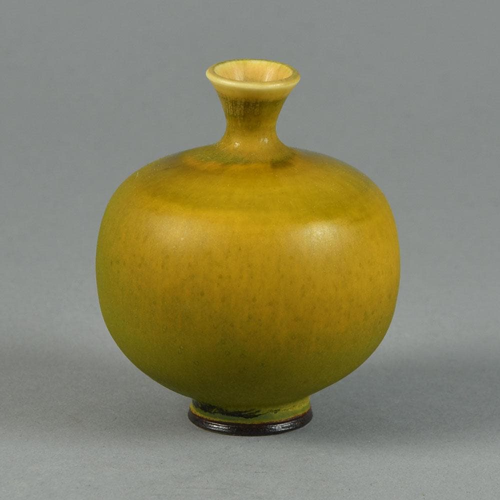 Group of three vases with yellow and beige haresfur glaze by Berndt Friberg for Gustavsberg, Sweden