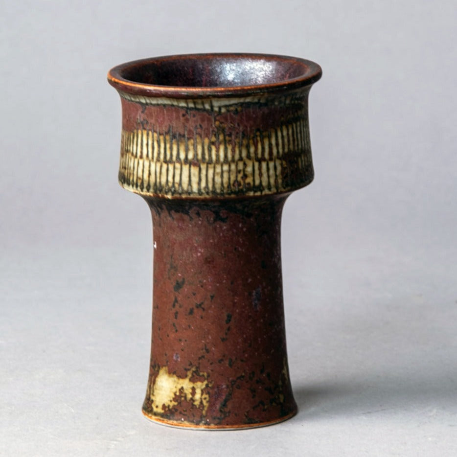 Stig Lindberg  for Gustavsberg, unique stoneware vase with brown matte glaze H1070