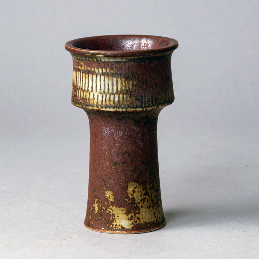 Stig Lindberg  for Gustavsberg, unique stoneware vase with brown matte glaze H1070