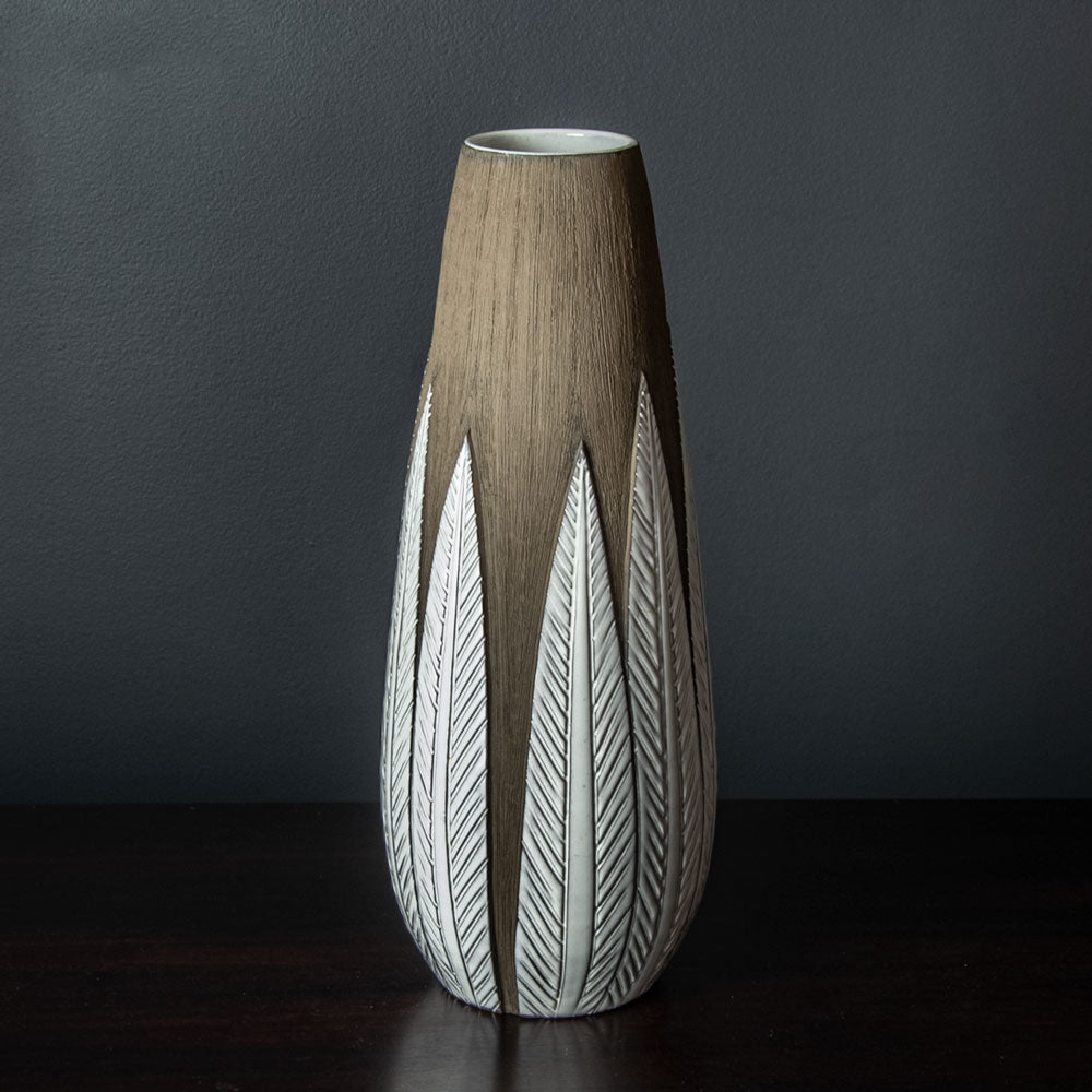 Anna-Lisa Thomson for Uppsala Ekeby, Sweden, large Paprika vase H1289