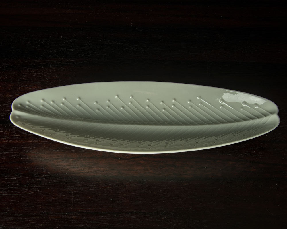 Tapio Wirkkala for Rosenthal, white porcelain leaf dish H1002