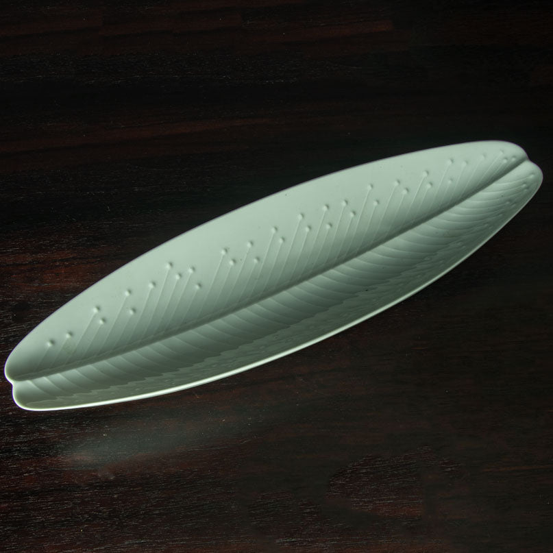 Tapio Wirkkala for Rosenthal, white porcelain leaf dish H1002
