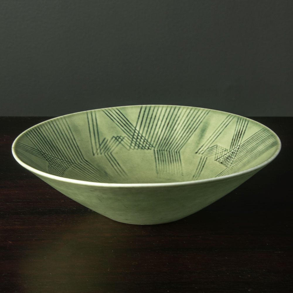 Carl Harry Stålhane for Rorstrand, shallow stoneware bowl with line decoration H1306