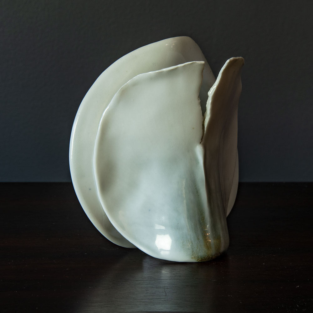 Gotlind Weigel, Germany, unique porcelain sculptural vessel G9109