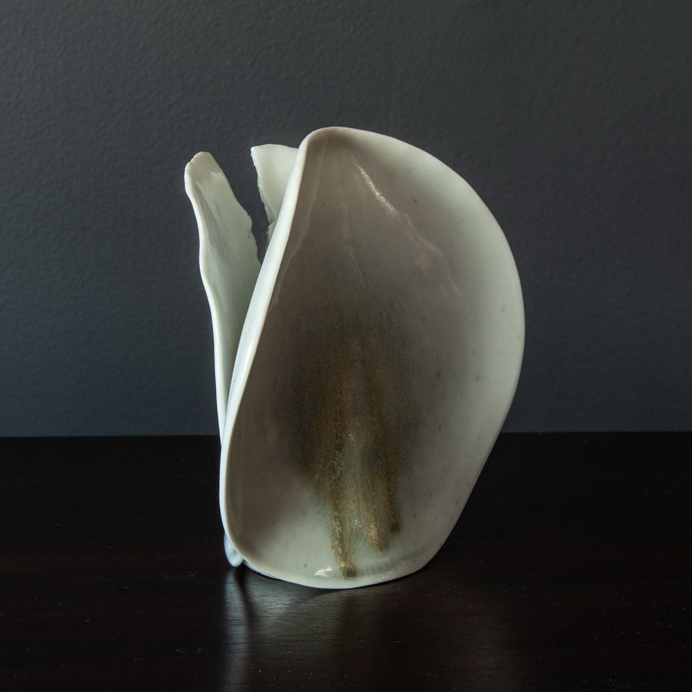 Gotlind Weigel, Germany, unique porcelain sculptural vessel G9109