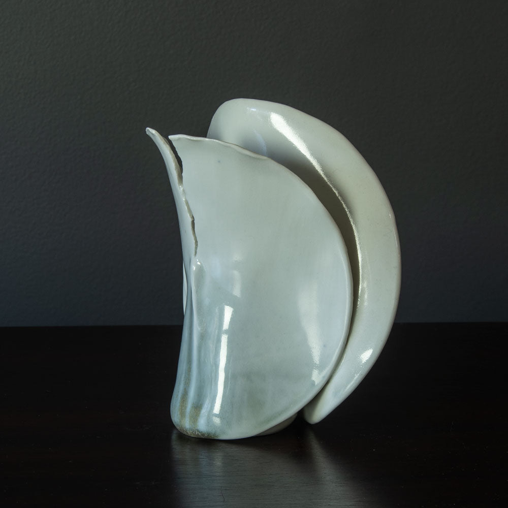 Gotlind Weigel, Germany, unique porcelain sculptural vessel G9109