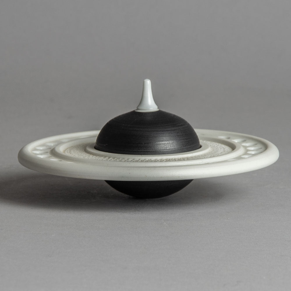 Horst Göbbels, own studio, Germany, ceramic jar with lid H1207