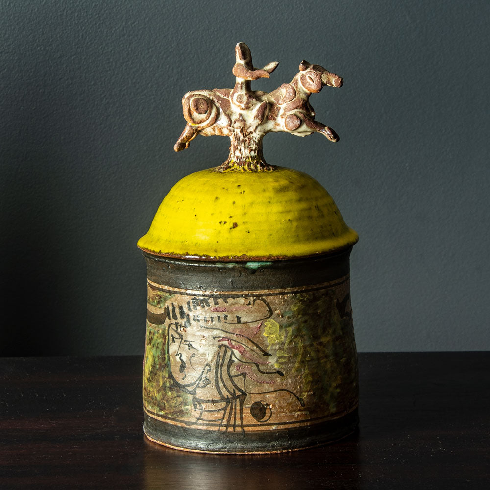 Gilbert Portanier, France, unique earthenware lidded jar H1572