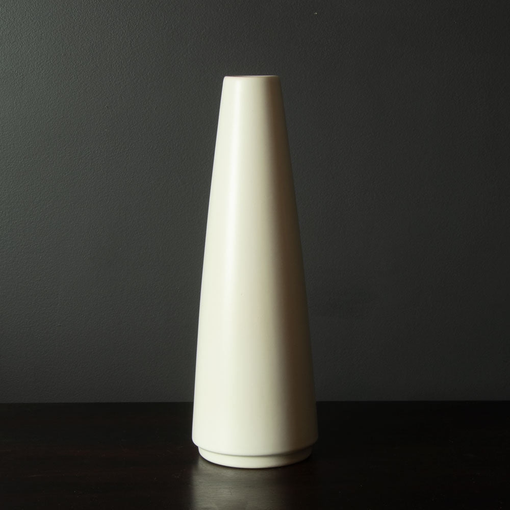 Jan Bontjes van Beek, Germany, conical stoneware vase with matte white glaze H1458