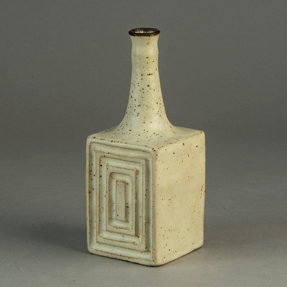 Bruno Gambone, Italy, stoneware vase with oatmeal glaze