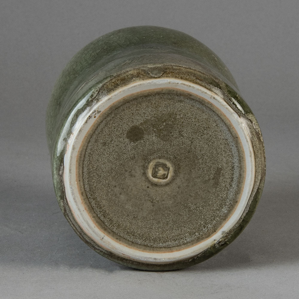 Volker Ellwanger, Germany, unique stoneware vase with celadon glaze H1635