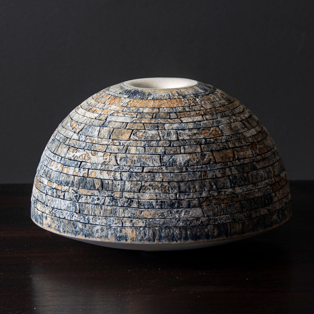 Cathy Fleckstein , Germany, unique stoneware sculptural vessel H1602
