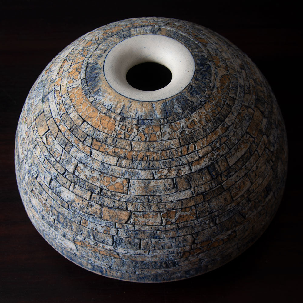 Cathy Fleckstein , Germany, unique stoneware sculptural vessel H1602
