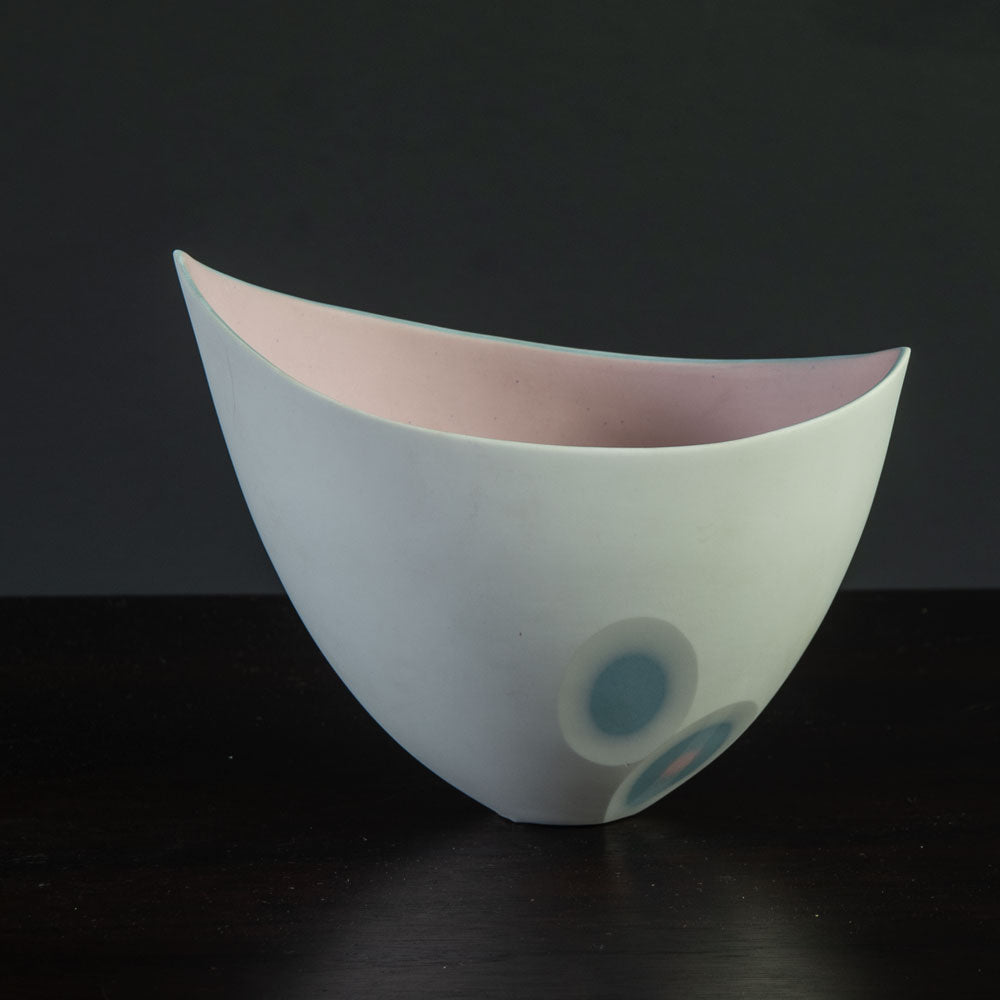 Sasha Wardell, UK, slip-cast bone china bowl H1571